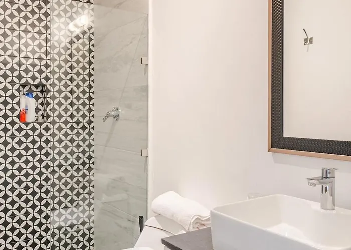Apartment Charming Equipped Near 5th Avenue *